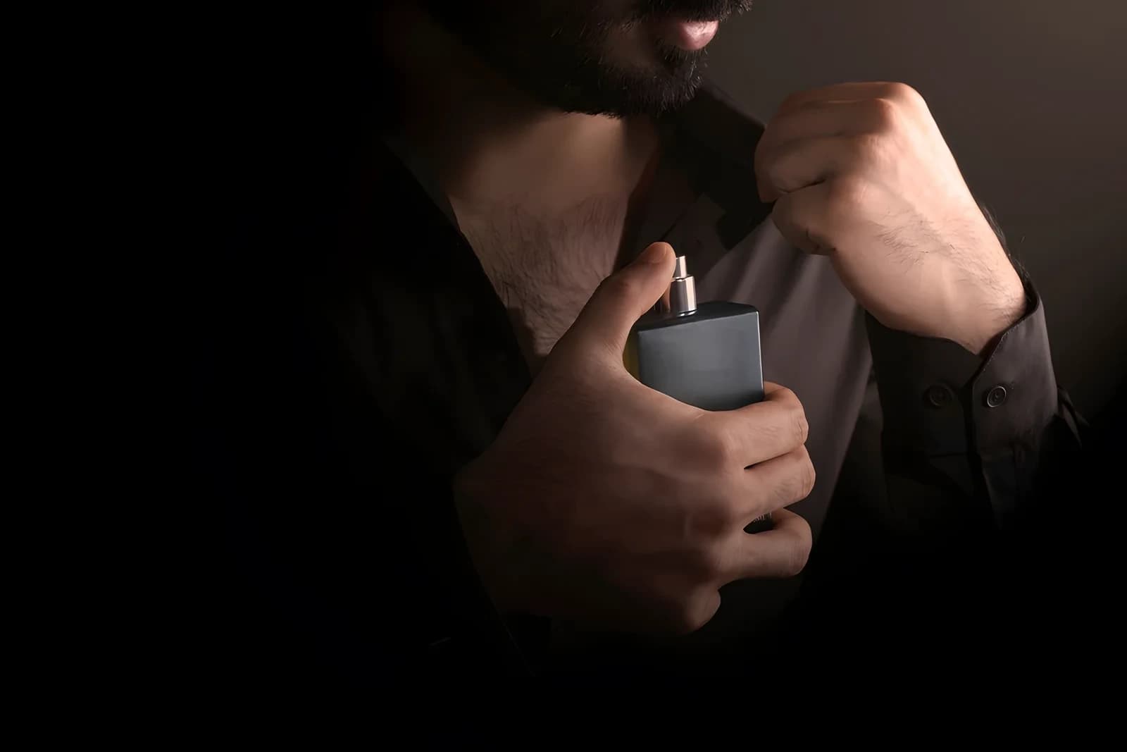نصائح لتثبيت رائحة العطور